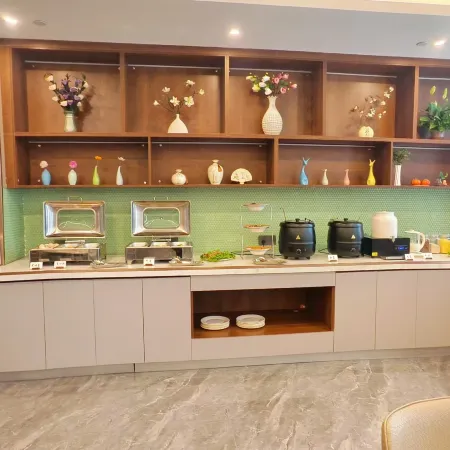 Magnotel Hotel (Wucheng Xian Shengping Square)