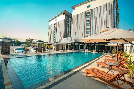 Blue Sky Residence Airport