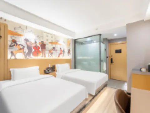 TUKELIGHTHOTEL Hotels in Suide