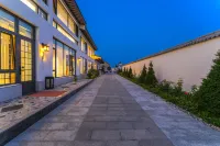 YouLand Hotel - غرفة مطلة على الجبل