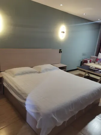 Baokang 360 Fashion Hotel Отели рядом со станцией Baokangxian Railway Station