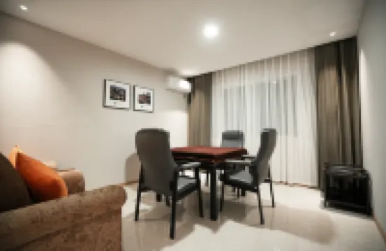 피닉스 체인 호텔 (쉬융 버스 정류장)