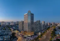 LanOuShangPin Hotel (Kunshan City Government) Отели рядом с достопримечательностью «Куньшань Торговый Билдинг (Северный Военно-Мэйн)»