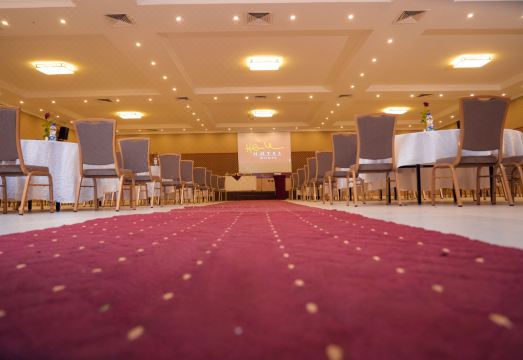 하일 호텔 월라이타