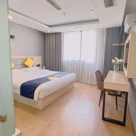 7Days Inn Hotel (Dianjiang County Nanyang Road)
