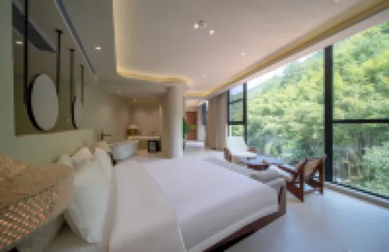 山嶼溪·愛琴海城堡酒店（黃山翡翠谷店）