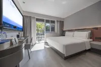 Tianjin Binhai  Third Avenue Atour Light Hotel Hotels in Tianjin