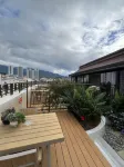 Salt Court Hotel