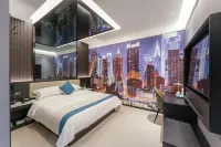 ZHONGZHOU INTERNATIONAL HOTEL - parking