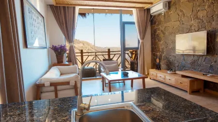 Titianshang Inn Отели рядом с достопримечательностью «Laohuzui Terraced Field»