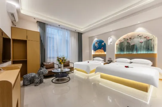 Yinlusi Takinoyu Minsu (Mile Huquan Ecological Garden Branch)