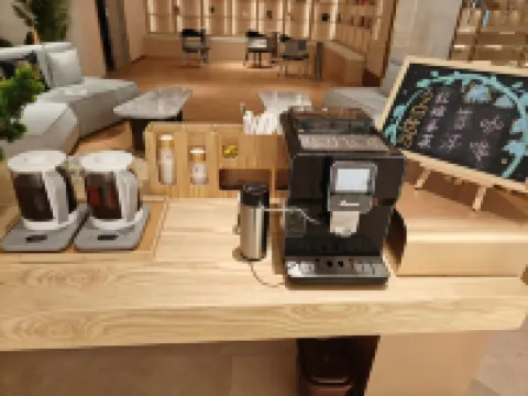 진청 임페리얼 크라운 호텔