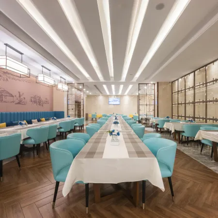 Delingha Wanxin Ruibo Hotel