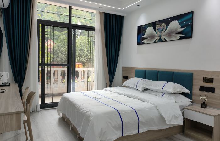 Shuishang Hotel