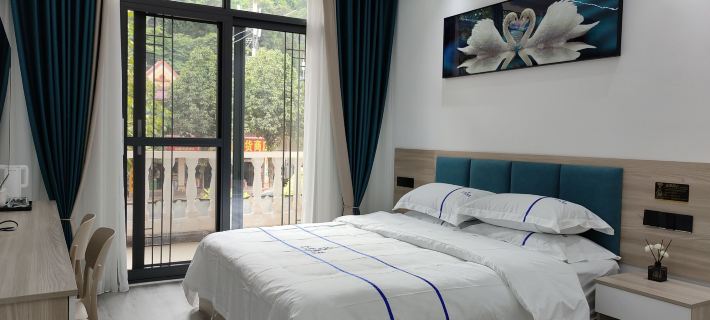 Shuishang Hotel Hotéis em Condado de Mengla