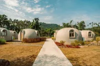 BOHOLAND Hotels in Zhushan Town