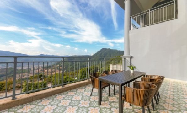 Shili Mingyue Resort Hotel