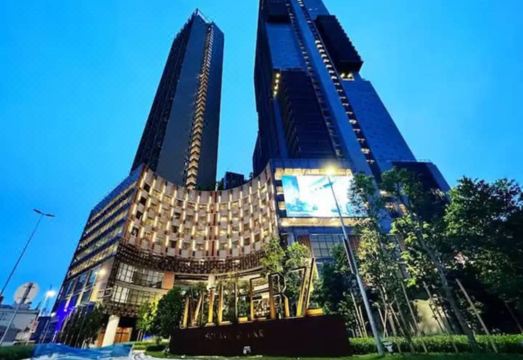 Millerz Square Luxury Home by Guestonic 이미지