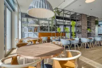 B&B โฮเทล แอนต์เวิร์ป ซาวด์