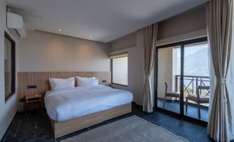 Nana Mountain Resort Mt. Annapurna View