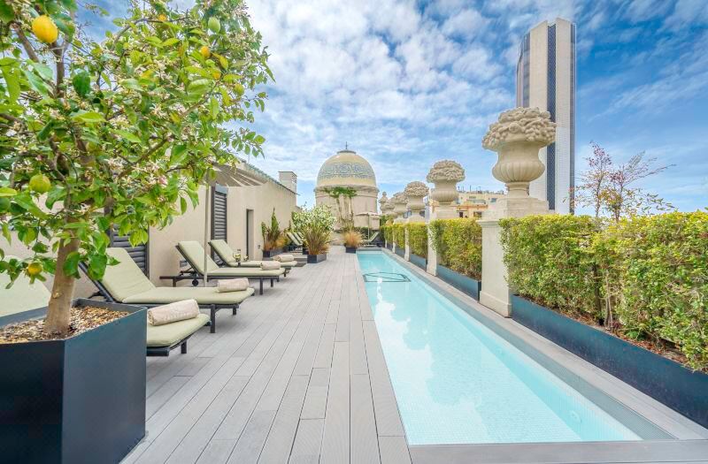 Casagrand Luxury Apartments Barcelona photo 3