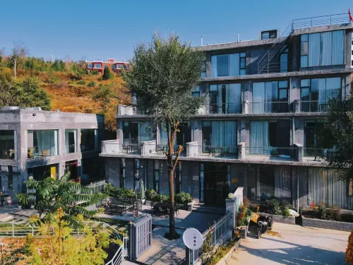 Yiming Shuju Guesthouse (Xinmi Fuxi Mountain)