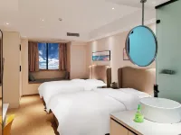 FEEL ONE Hotels near Chengdu Institute of Socialism
