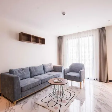 Luxe Paradise Suites Hotel Hoang Cau Отели рядом с достопримечательностью «Донгда»