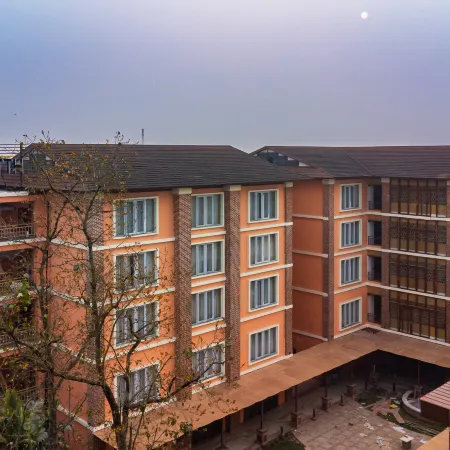 Hotel Ashwatth