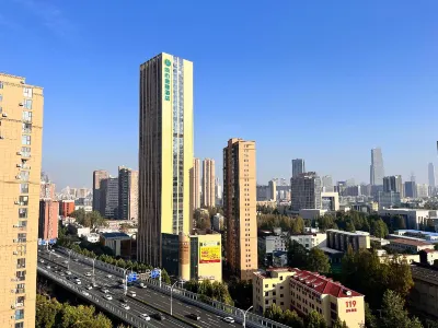 City Comfort Inn Hotel (Wuhan Hankou Railway Station Zhuyeshan Subway Station) Hotel di Wuhan