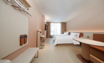 10. HanTing ..