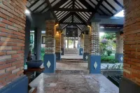 Beach Rock Resort Belitung Hotels in Sijuk