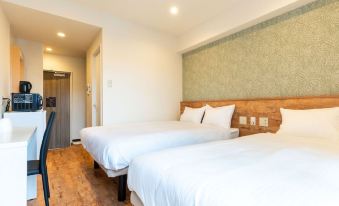 Hotel Living Inn Kenchoumaeeki