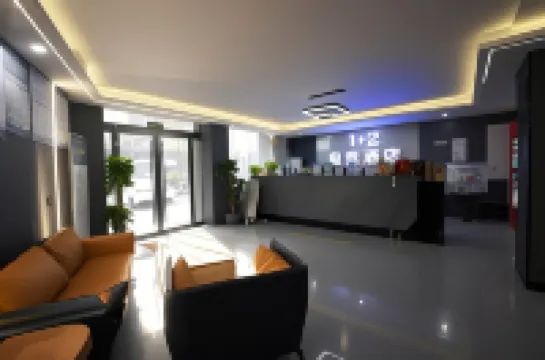 1+2電競酒店 台前酒店