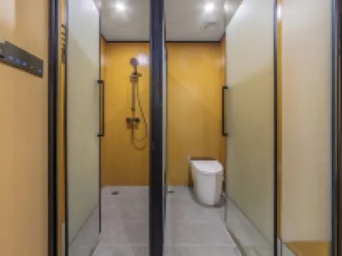 โรงแรมไลท์ลักซ์ชัวรี่ หยุนจวี้ สาขา เจียงเหมิน วานด้าพลาซ่า โรงแรมในเจียงเหมิน