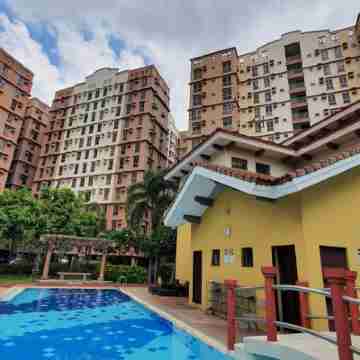 Near Manila Airport - "Budget - No Frills" One Bedroom Condo With Kitchen. 10L Others