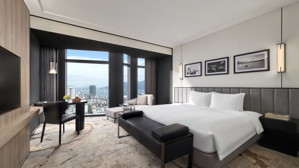 Crowne Plaza DANANG CITY CENTRE by IHG