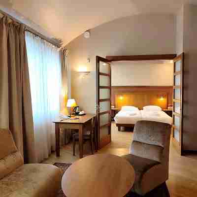Best Western Santakos Hotel Rooms