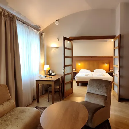 Best Western Santakos Hotel