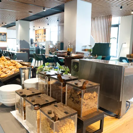 Holiday Inn QUEENSTOWN REMARKABLES PARK by IHG