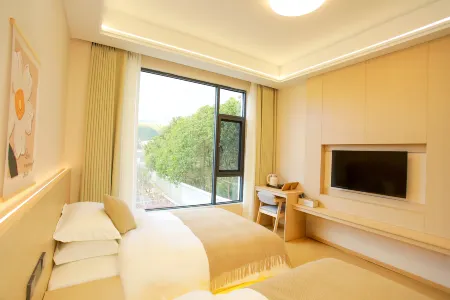 Airport·Qijing Homestay (Lijiang Sanyi International Airport Store) Отели рядом с Аэропорт Лицзян