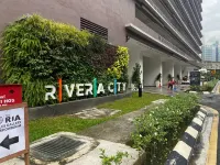 Sky Pool Suites KL Sentral - Riveria City