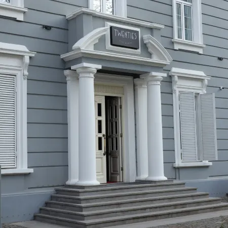 Hotel Twenties Tbilisi - Stay & Dine