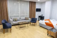 Zoom Hotel