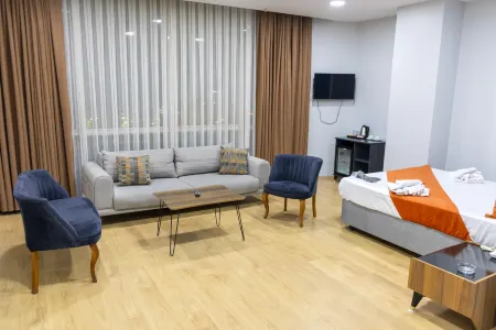 Zoom Hotel