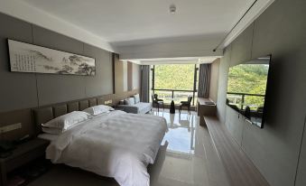 Cuiming Hotel