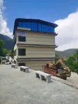Haba Snow Mountain Shan Di Die Jing Min Su Hotel dekat Baishuitai