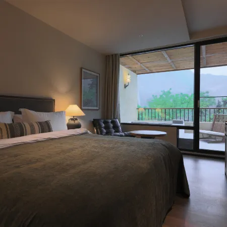 Hailuogou Seven Valleys Source · Snow Mountain Secret Realm Onsen Resort Hotel
