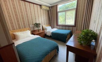 Yunmeng Hotel