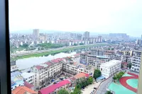 ‌Haotai Hotel (Dawu Experimental Secondary School, Central Bus Station) - pemandangan pegunungan